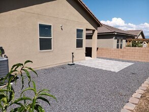 642 Turmalina Dr SE in Rio Rancho, NM - Building Photo - Building Photo