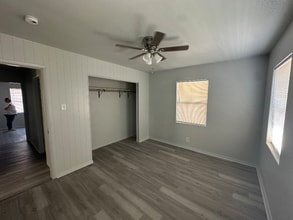 345 Mohawk St in Corpus Christi, TX - Building Photo - Building Photo