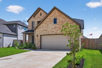 32006 Medallion Oaks Trl in Hockley, TX - Building Photo - Building Photo