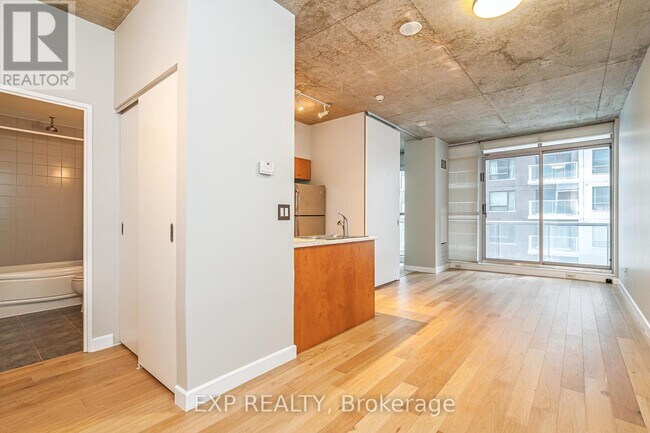 179 George St in Ottawa, ON - Building Photo - Building Photo