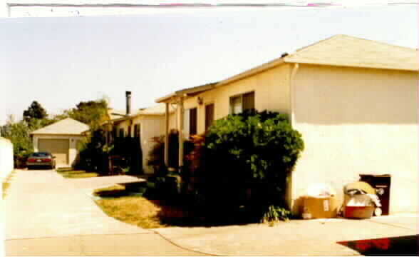 22704 7th St in Hayward, CA - Building Photo