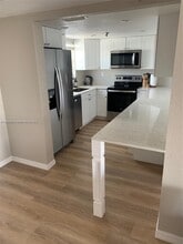 1345 West Ave in Miami Beach, FL - Building Photo - Building Photo