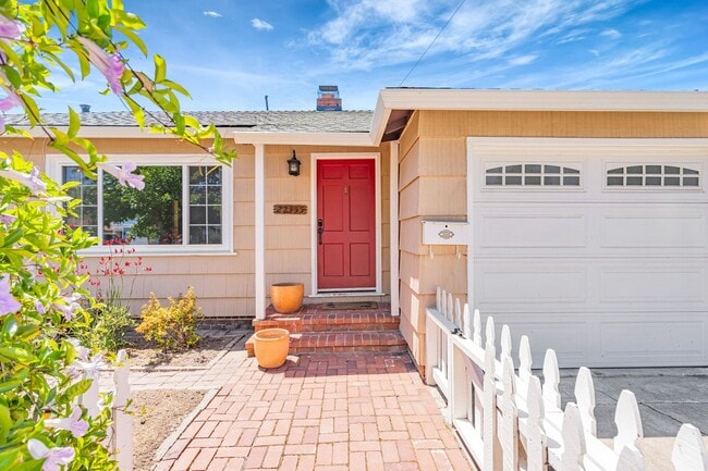 property at 22355 Queen St