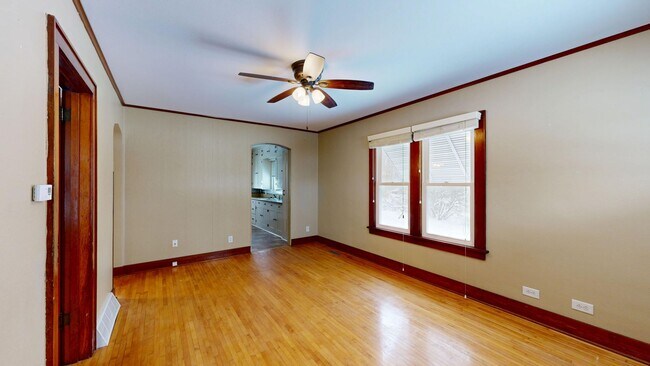 607 E Linton St in Viroqua, WI - Building Photo - Building Photo