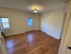 33 S Lake Ave in Albany, NY - Building Photo - Building Photo