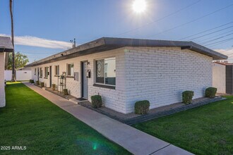 805 E Turney Ave in Phoenix, AZ - Building Photo - Building Photo