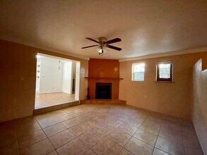 295 Lomita St in Santa Fe, NM - Building Photo - Building Photo