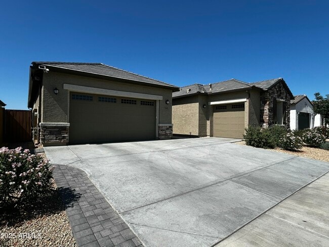 property at 3940 W Hayduk Rd