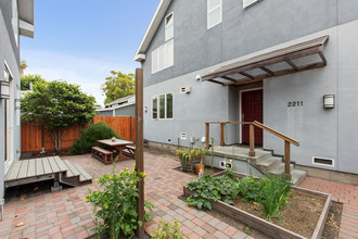 2209 9th St in Berkeley, CA - Building Photo - Building Photo