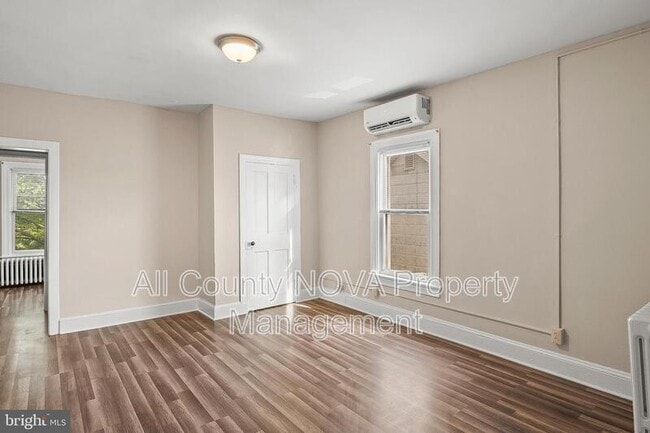 305 9th St in Laurel, MD - Building Photo - Building Photo