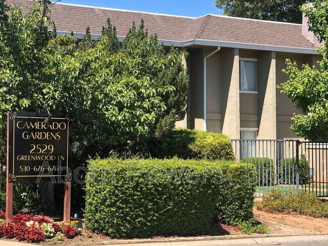 property at 2529 Greenwood Ln