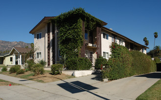 1130 N Lake Ave Apartments