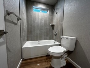 130 N Washington St in Lodi, CA - Building Photo - Building Photo