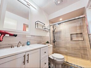 1609 San Antonio Ln in Garland, TX - Foto de edificio - Building Photo