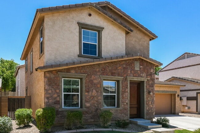 4145 E Carla Vista Dr in Gilbert, AZ - Building Photo - Building Photo