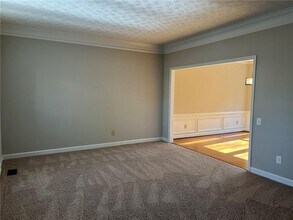 2934 Canton Chase Dr in Marietta, GA - Building Photo - Building Photo