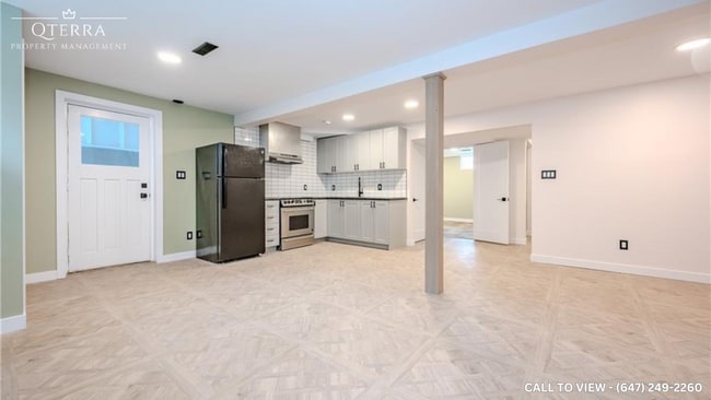 property at 557 Havelock Dr