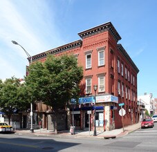 437 Central Ave in Jersey City, NJ - Building Photo - Building Photo