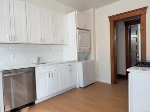 182 Nicoll St, Unit 406 in New Haven, CT - Building Photo - Building Photo