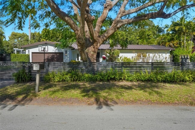 property at 6111 SW 86th St