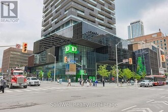 3904-3908 EGLINTON Ave in Toronto, ON - Building Photo - Building Photo