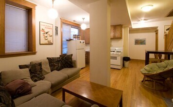 3711 N Fremont St, Unit 1 in Chicago, IL - Building Photo - Building Photo