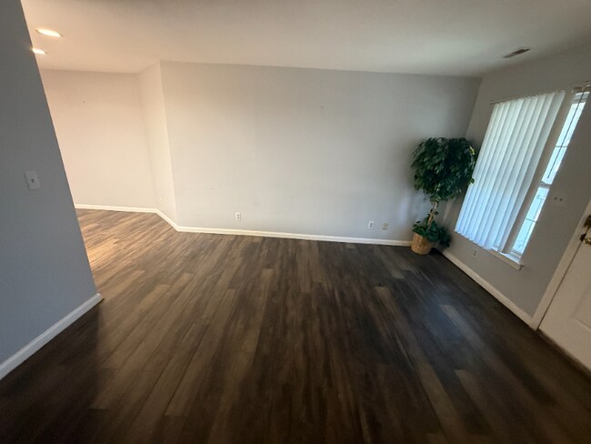 382 Ocean Ave in Jersey City, NJ - Building Photo - Building Photo