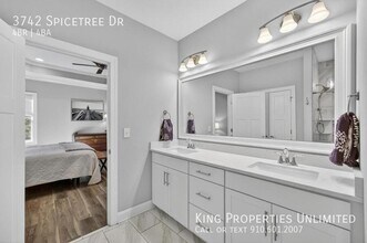 3742 Spicetree Dr in Wilmington, NC - Building Photo - Building Photo