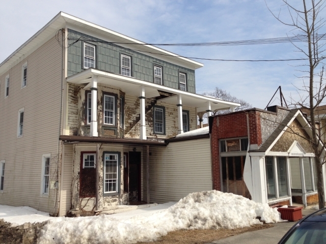 8 Main St in Branchville, NJ - Building Photo