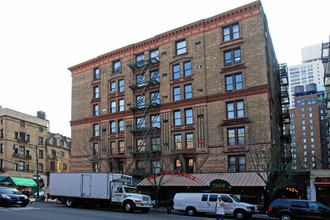 269-273 Columbus Ave in New York, NY - Building Photo - Building Photo