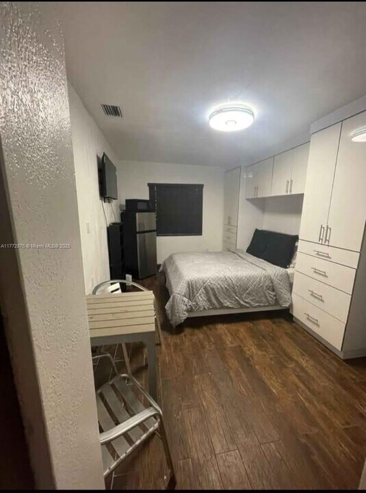 315 NW 59th St in Miami, FL - Building Photo
