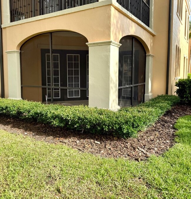property at 509 Mirasol Cir