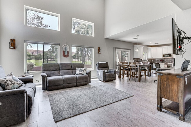 3043 E Fremont Rd, Unit SI ID1546371P