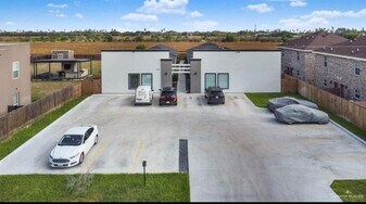 1104 Jessie St in Weslaco, TX - Building Photo