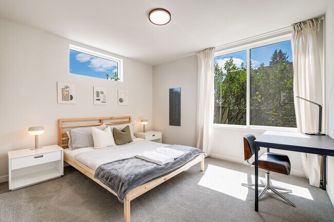 4308 Wallingford Ave N in Seattle, WA - Building Photo - Building Photo
