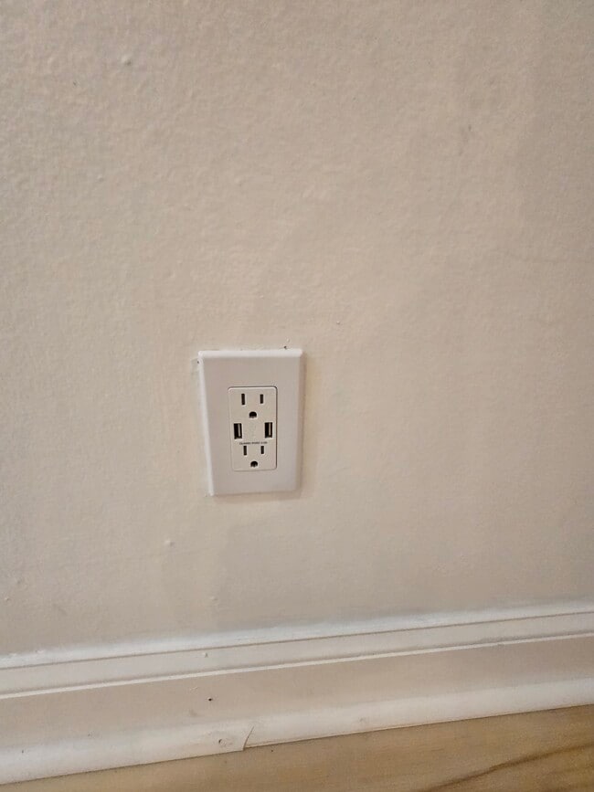 2515 Arkansas Ave, Unit A