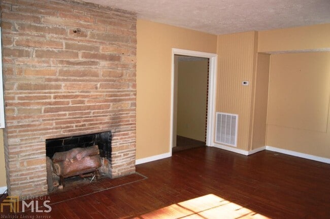 294 Longview Dr in Jefferson, GA - Building Photo - Building Photo