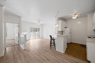 305 N Knollwood Dr in Blacksburg, VA - Building Photo - Building Photo