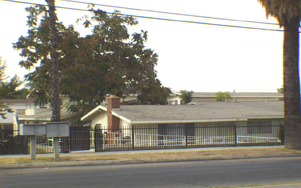 213 Judson St in Redlands, CA - Building Photo