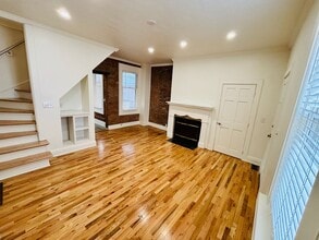 105 E Frankfort St in Columbus, OH - Building Photo - Building Photo