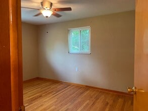 121 Breading Ave in Pittsburgh, PA - Building Photo - Building Photo