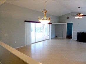 3601 Garden Lakes Clenet in Bradenton, FL - Foto de edificio - Building Photo