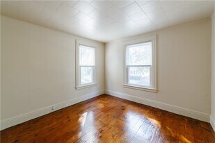 42 Shepard St in Rochester, NY - Building Photo