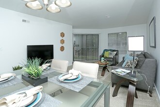 Laurel Valley Apartments in Sterling Heights, MI - Building Photo - Interior Photo