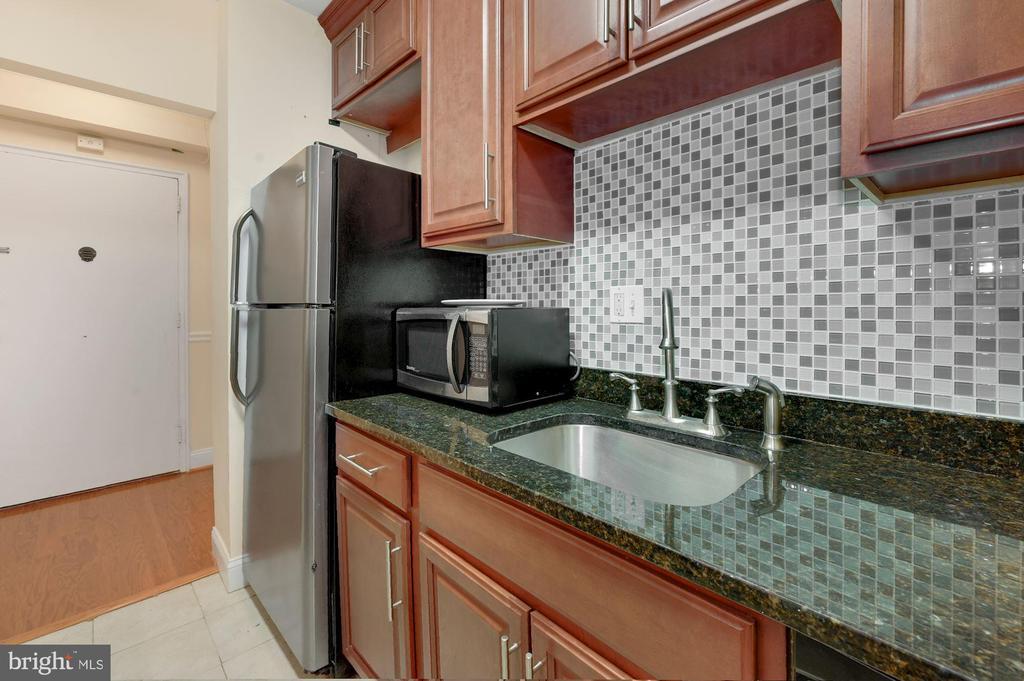 4301 Massachusetts Ave NW in Washington, DC - Building Photo