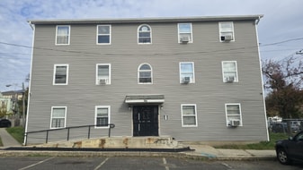 405 Littleton Ave in Newark, NJ - Building Photo