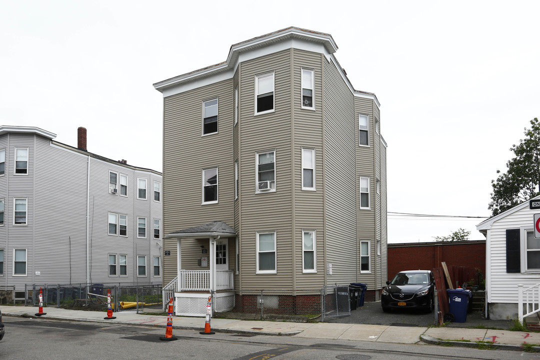 101 Sydney St in Dorchester, MA - Foto de edificio