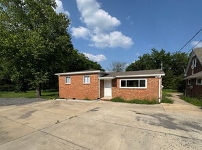 6879 Lebanon Rd, Unit C in Mount Juliet, TN - Building Photo - Building Photo
