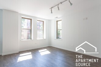 940 W Winona St in Chicago, IL - Building Photo - Building Photo