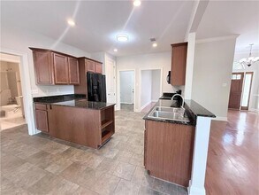 1245 Sycamore Pl in Mandeville, LA - Foto de edificio - Building Photo